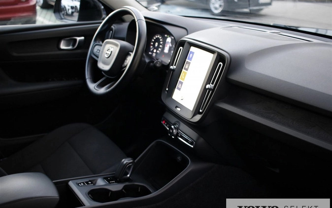 Volvo XC 40 cena 103555 przebieg: 125863, rok produkcji 2019 z Rydułtowy małe 352